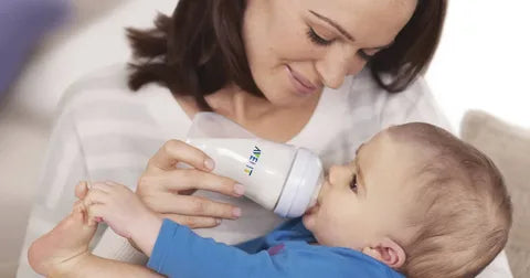 Feeding Made Easy: Avent Feeders for Happy Babies