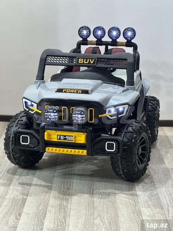 Battery Powered Children's Electric Car/Remote Control