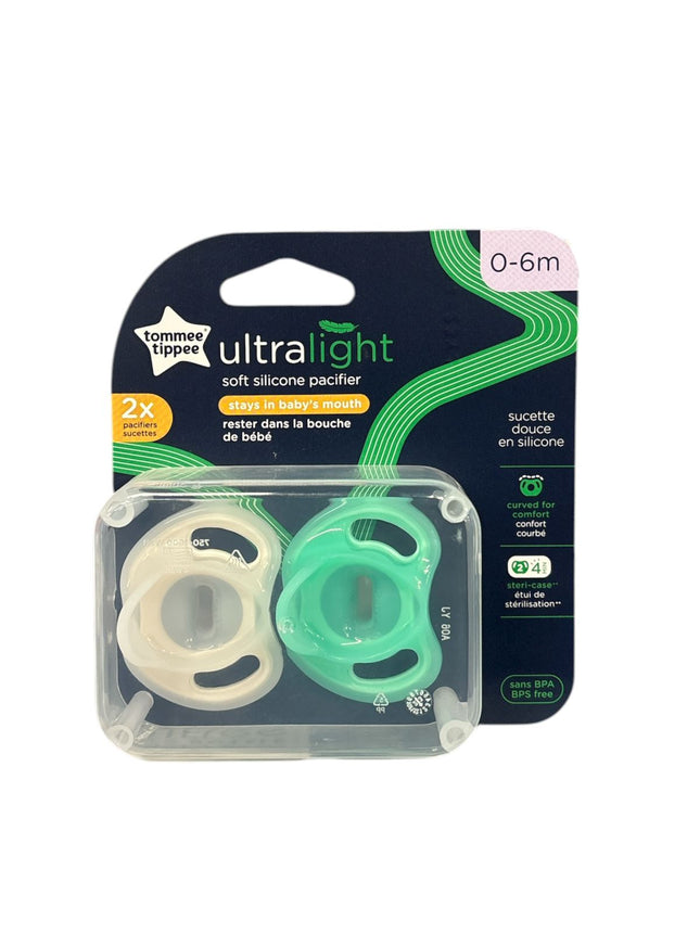 Tommee Tippee UltraLight Silicone Pacifier (0–6 Months) – 2 Pack