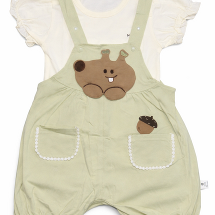 Adorable Baby Girls 2-Piece Dungaree Set with Bear Patch – Soft Cotton Outfit