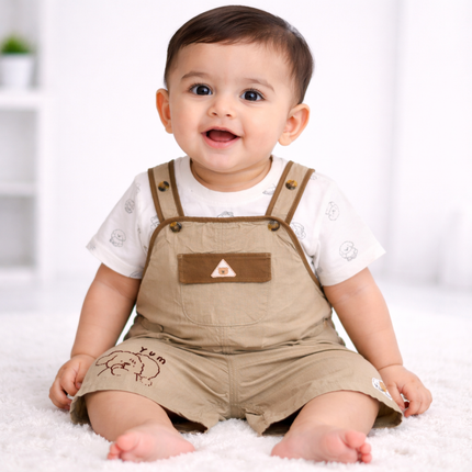 Cute Bear Dungaree Baby Boy 2-Piece Outfit Set (T-Shirt & Short Overalls)